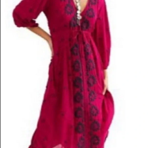 Elegant Pink Floral Dress - Picture 1 of 4